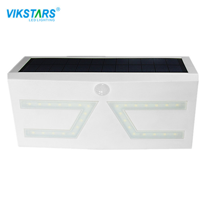 Сад двора VIKSTARS солнечный приведенный в действие освещает 100lm/w 70Ra 4 сезона